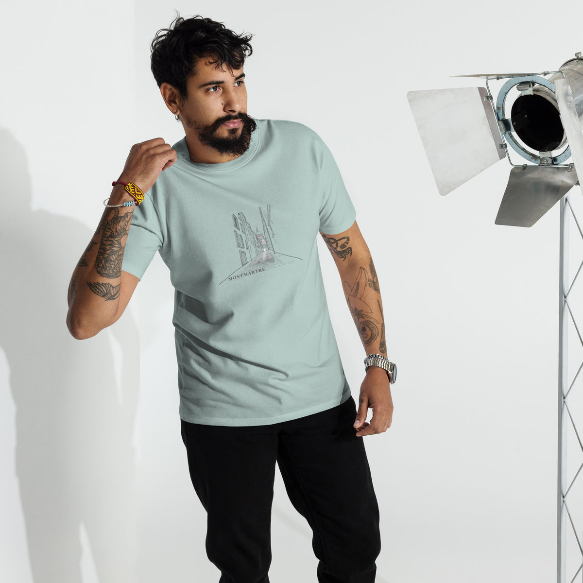 Montmartre Night Street Tee — Empty Street Sacré-Cœur Line Art | Men’s Cotton Heritage Europe Edit