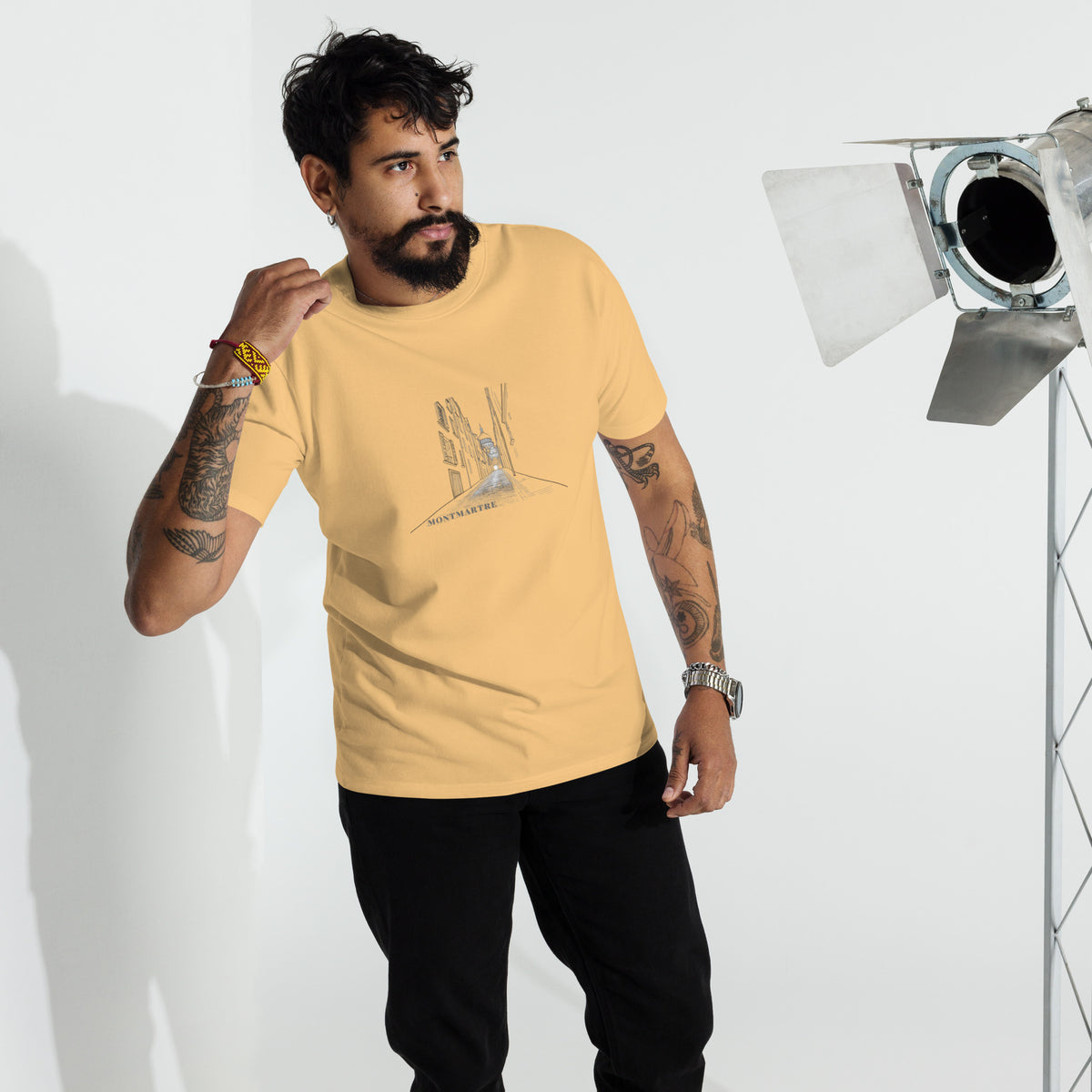 Montmartre Night Street Tee — Empty Street Sacré-Cœur Line Art | Men’s Cotton Heritage Europe Edit